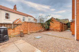 Courtyard- click for photo gallery